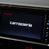 5808 令和6年式 ハイエース ワゴンGL  4WD 2,700cc (ガソリン車) 10人乗車 2.2万km 令和9年2月20日のサムネイル