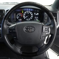 5807 令和4年式 ハイエース スーパーGL ダークプライムⅡ 2WD 2,800cc (ディーゼル車)  5人乗車  3.4万kmのサムネイル