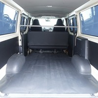 5834　令和4年式　ハイエース　DX　2WD　2000cc　ガソリン車　6人乗り　4.4万kmのサムネイル
