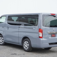 5492　令和7年式　キャラバン　GRANDプレミアムGX　2WD　2400cc　ディーゼル車　5人乗り　15kmのサムネイル