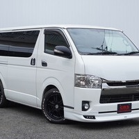 5842　平成27年式　ハイエース　スーパーGL　ダークプライム　2WD　3000cc　ディーゼル車　5人乗り　11.7万kmのサムネイル