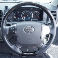 5842　平成27年式　ハイエース　スーパーGL　ダークプライム　2WD　3000cc　ディーゼル車　5人乗り　11.7万kmのサムネイル