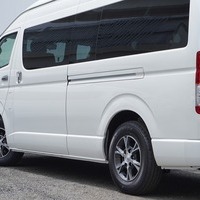 令和7年式　ハイエース　ワゴン　グランドキャビン　2WD　2700cc　ガソリン車　10人乗り　3ナンバー　5kmのサムネイル