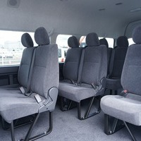 令和7年式　ハイエース　ワゴン　グランドキャビン　2WD　2700cc　ガソリン車　10人乗り　3ナンバー　5kmのサムネイル