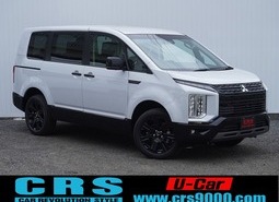 5571　令和7年式　デリカD:5　CHAMONIX　4WD　2300cc　ディーゼル車　8人乗り　ステップ無　10km