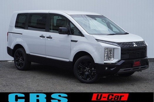 5571　令和7年式　デリカD:5　CHAMONIX　4WD　2300cc　ディーゼル車　8人乗り　ステップ無　10kmのサムネイル