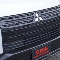 5571　令和7年式　デリカD:5　CHAMONIX　4WD　2300cc　ディーゼル車　8人乗り　ステップ無　10kmのサムネイル