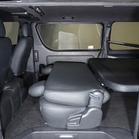 5798 令和1年式 ハイエース スーパーGL ダークプライムⅡ 2WD 2,000cc (ガソリン車) 2/5人乗車 9.6万kmのサムネイル