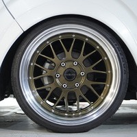 5785 令和1年式 ハイエース スーパーGL ダークプライムⅡ 2WD 2,000cc (ガソリン車) 2/5人乗車 6.2万km 車検令和8年7月7日のサムネイル