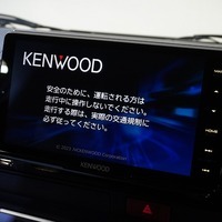 5859 令和6年式 ハイエース スーパーGL ダークプライムⅡ 2WD 2,000cc (ガソリン車)  2/5人乗車  130km 車検令和8年7月28日のサムネイル