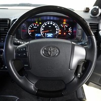 5877 平成28年式 レジアスエース スーパーGL ダークプライム 2WD 3,000cc (ディーゼル車) 2/5人乗車 10.1万km 車検令和8年4月12日のサムネイル