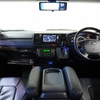 5877 平成28年式 レジアスエース スーパーGL ダークプライム 2WD 3,000cc (ディーゼル車) 2/5人乗車 10.1万km 車検令和8年4月12日のサムネイル