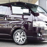 5672　令和3年式　ハイエース　スーパーGL　ダークプライムⅡ　2WD　2800cc　ディーゼル車　5人乗り　4.9万kmのサムネイル