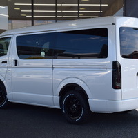 5159 千葉店【BLACK　STYLE】ハイエース ワゴンGL ベッドキットⅣ 2WD 2,700CC ガソリン車 10人乗りのサムネイル
