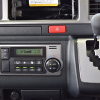 5874　令和7年式　ハイエース　ワゴン　グランドキャビン　2WD　2700cc　ガソリン車　10人乗り　3ナンバー　5km　登録済未使用車のサムネイル