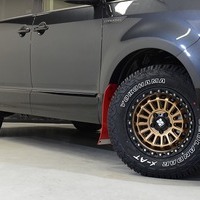 5582 令和7年式 三菱デリカ D:5 CHAMONIX 4WD 2,300cc (ディーゼル車)  8人乗り 18km 車検令和10年7月23日のサムネイル
