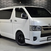 5832 令和5年式 ハイエース スーパーGL ダークプライムⅡ 2WD 2,8000cc (ディーゼル車) 2/5人乗車 5.1万kmのサムネイル