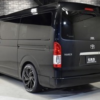 5611 ハイエース ワゴンGL  2WD 2,700CC ガソリン車 3ナンバー 10人乗り ユニティワゴン架装のサムネイル