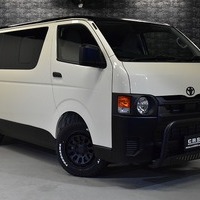 5888 令和3年式 ハイエース DX GLパッケージ 内装架装車 2WD 2,000cc (ガソリン車) 3/6人乗車 50kmのサムネイル