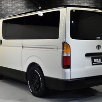 5888 令和3年式 ハイエース DX GLパッケージ 内装架装車 2WD 2,000cc (ガソリン車) 3/6人乗車 50kmのサムネイル