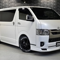 5802 令和6年式 ハイエース スーパーGL ダークプライムⅡ 2WD 2,800cc (ディーゼル車)  2/5人乗車  70km 車検令和8年9月4日のサムネイル