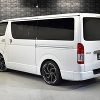 5807 令和4年式 ハイエース スーパーGL ダークプライムⅡ 2WD 2,800cc (ディーゼル車)  5人乗車  3.4万kmのサムネイル