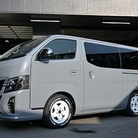 4924.令和7年式 キャラバン グランドプレミアムGX 2WD 2,400cc ディーゼル車 走行33キロ 新車未登録のサムネイル