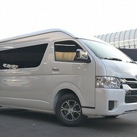 5870.令和7年式 ハイエースワゴン グランドキャビン 3ナンバー 10人乗り 2WD 2,700㏄ ガソリン車 走行9キロ 車検令和10年7月のサムネイル
