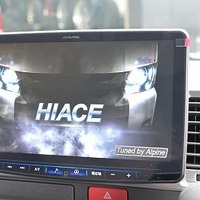 5170.令和7年式 ハイエースワゴン GL 3ナンバー 10人乗り 2WD 2,700㏄ ガソリン車 走行71キロ 新車未登録のサムネイル