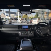5862 令和3年式 ハイエース　スーパーGL　ダークプライムⅡ　2WD　2800cc　ディーゼル車　5人乗り　4.6万kmのサムネイル