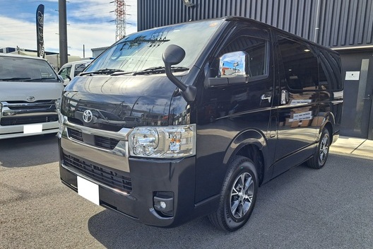 CRS横浜店　ハイエース　内外装　カスタム　サムネイル