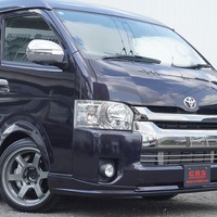 5711　平成28年式　レジアスエース　ワイド　スーパーGL　ダークプライム　スーパーチャージャー搭載　2WD　2700cc　ガソリン車　5人乗り　4.9万kmのサムネイル