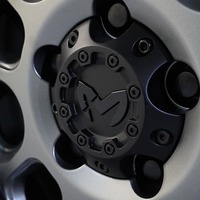 5583 令和7年式 登録済未使用車 三菱デリカ D:5 CHAMONIX 4WD 2,300cc (ディーゼル車)  8人乗り 10km 車検令和10年8月26日のサムネイル