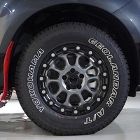 5583 令和7年式 登録済未使用車 三菱デリカ D:5 CHAMONIX 4WD 2,300cc (ディーゼル車)  8人乗り 10km 車検令和10年8月26日のサムネイル