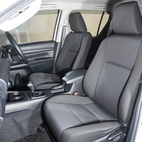5880 平成30年式トヨタ ハイラックス X 4WD 2,400cc (ディーゼル車) 5人乗車 3.1万kmのサムネイル