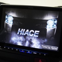 5701 令和7年登録 ハイエース DX セドナ タイプⅢ架装車 4WD 2800cc(ディーゼル車) 6人乗車 0.2万km 車検令和9年4月2日のサムネイル