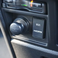 5504　令和7年式　デリカD:5　CHAMONIX　4WD　2300㏄　ディーゼル車　登録済み未使用車　8人乗り　ステップ有　20kmのサムネイル