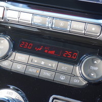 5504　令和7年式　デリカD:5　CHAMONIX　4WD　2300㏄　ディーゼル車　登録済み未使用車　8人乗り　ステップ有　20kmのサムネイル