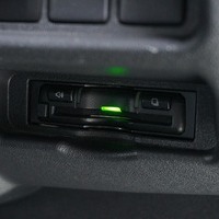 5759 令和5年式 ハイエース スーパーGL ダークプライムⅡ　2WD 2,800cc (ディーゼル) 2/5人乗車 2.7万kmのサムネイル