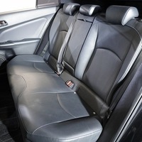 5913 令和1年式 トヨタ プリウス S  “ツーリングセレクション”  2WD1,800cc (ハイブリッド車) 5人乗車 5.9万kmのサムネイル