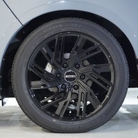 5522 令和7年式 登録済未使用車 日産 キャラバン GRANDプレミアム GX 2WD 2,000cc(ガソリン車) 2/5人乗車 13km 車検令和9年6月30日のサムネイル