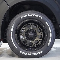 5941 令和7年式 ハイエース スーパーGL ダークプライムS 4WD 2,800cc (ディーゼル車) 2/5人乗車 0.5万km 車検令和9年3月18日のサムネイル