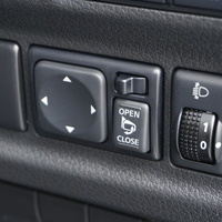 4939　オリジナルPKG　キャラバン　DX　2WD　2400cc　ディーゼル車　6人乗りのサムネイル