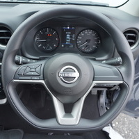 4939　オリジナルPKG　キャラバン　DX　2WD　2400cc　ディーゼル車　6人乗りのサムネイル