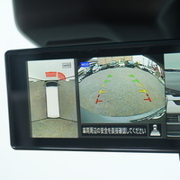 4939　オリジナルPKG　キャラバン　DX　2WD　2400cc　ディーゼル車　6人乗りのサムネイル