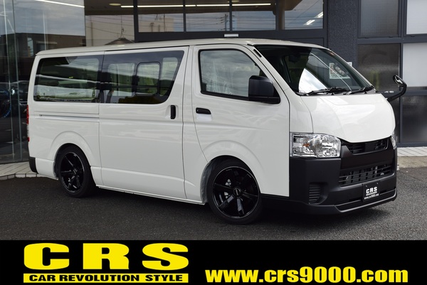 5674 ハイエースバン DX コントラストPKG 2WD 2,000CC ガソリン車 3/6人乗りのサムネイル