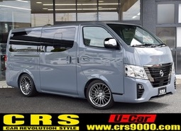 4903 登録済み未使用車 キャラバン グランドプレミアムGX 2WD 2,400cc (ディーゼル車) 5人乗車　