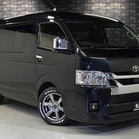 5293 ハイエース ワゴンGL  2WD 2,700CC ガソリン車 3ナンバー 10人乗りのサムネイル