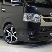 5750 ハイエース スーパーGL ダークプライムⅡ  2WD 2,000CC ガソリン車4ナンバー 2/5人乗車 CRSパッケージのサムネイル