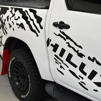 5880 平成30年式トヨタ ハイラックス X 4WD 2,400cc (ディーゼル車) 5人乗車 3.1万kmのサムネイル